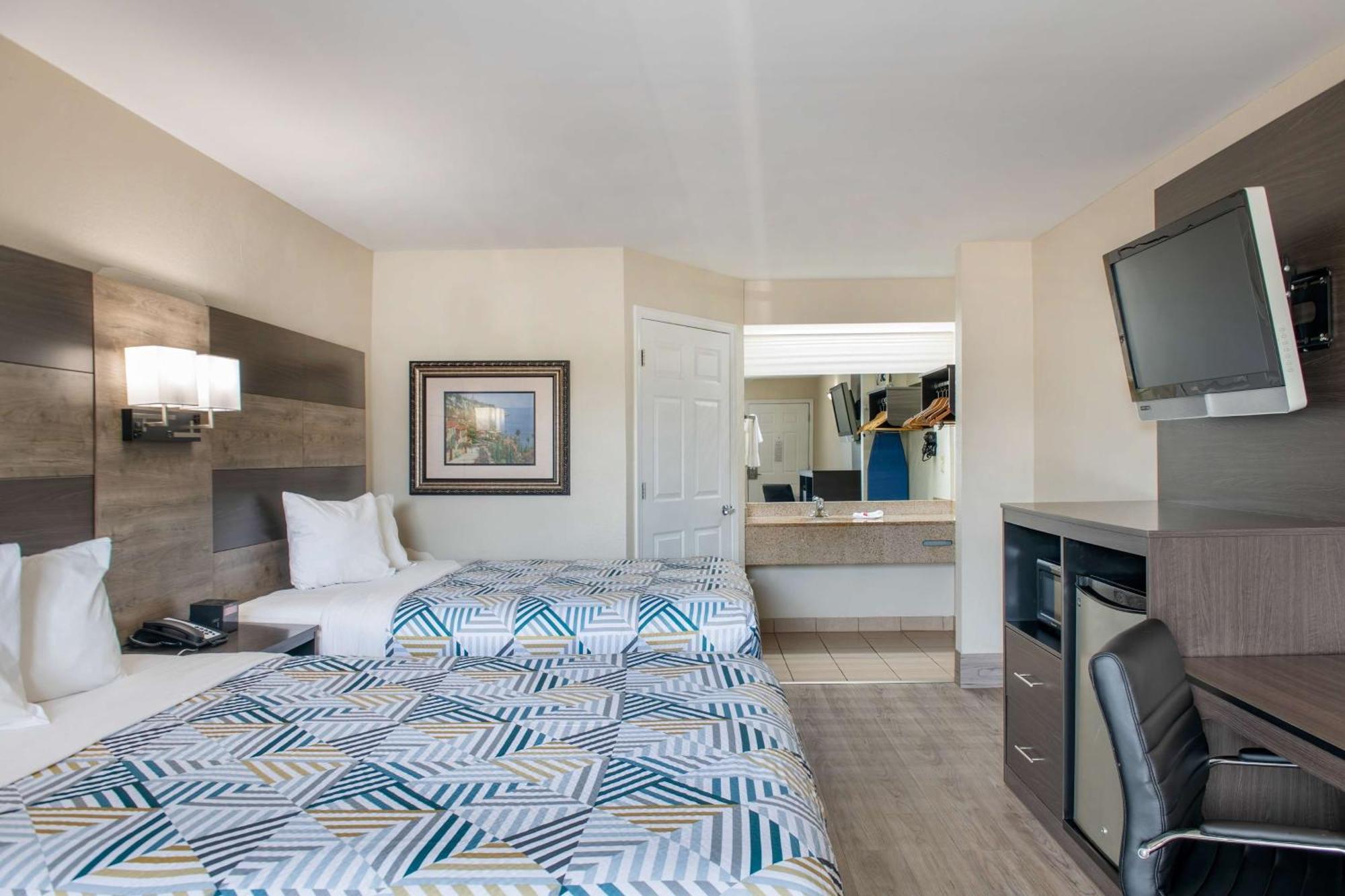 เบย์มอนต์ บาย วินด์แฮม เมคอน I-475 Hotel ภายนอก รูปภาพ